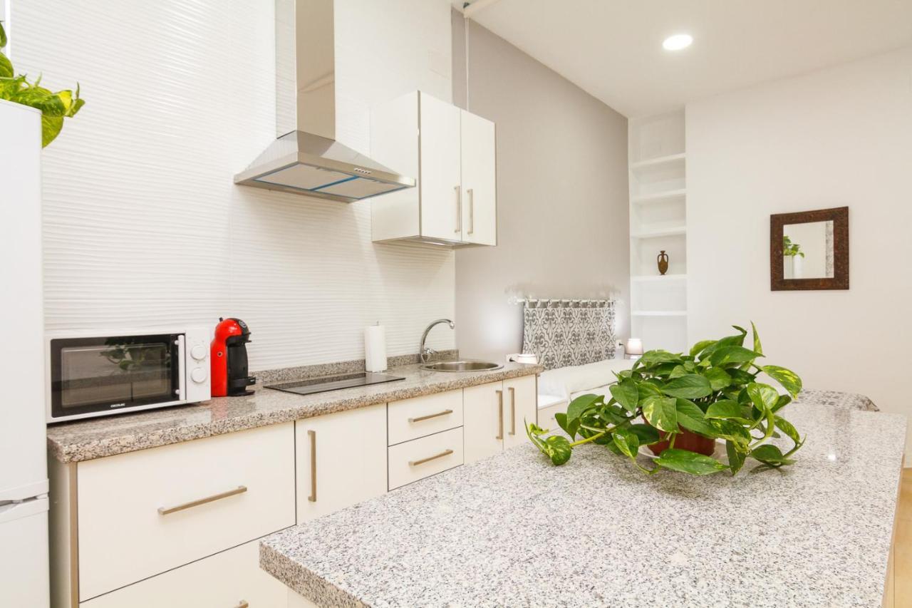 Canadian 2 Apartment *